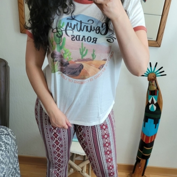 COUNTRY ROADS 🌵 Ringer Tee - Picture 10 of 13